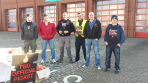 Picket outside Eastbourne Fire Station, 4 November 2014